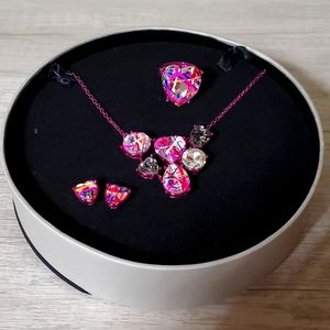 Necklace set